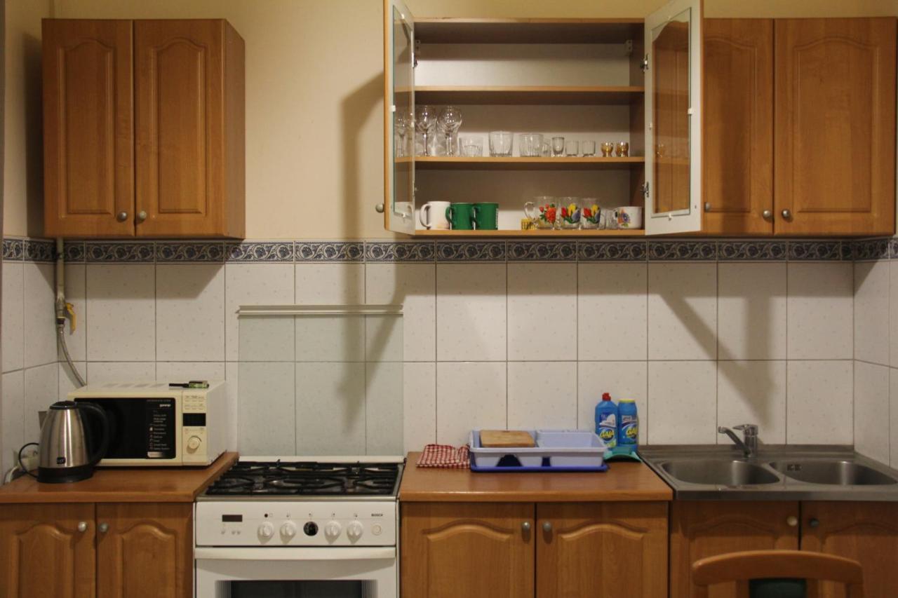 Apartments Domovik ,Kirilla i Mefodiya, 5 Mukaçeve Dış mekan fotoğraf