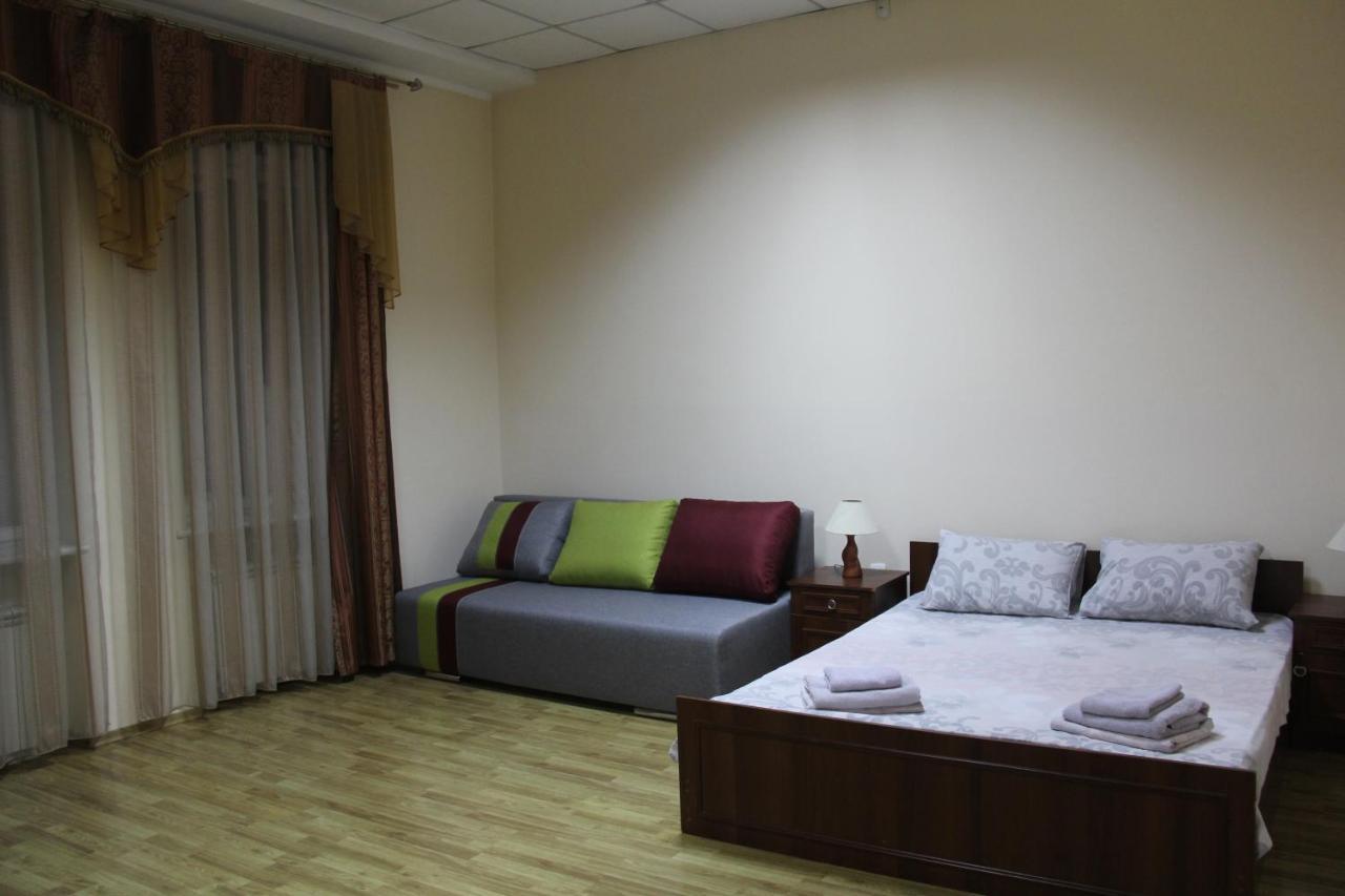 Apartments Domovik ,Kirilla i Mefodiya, 5 Mukaçeve Dış mekan fotoğraf
