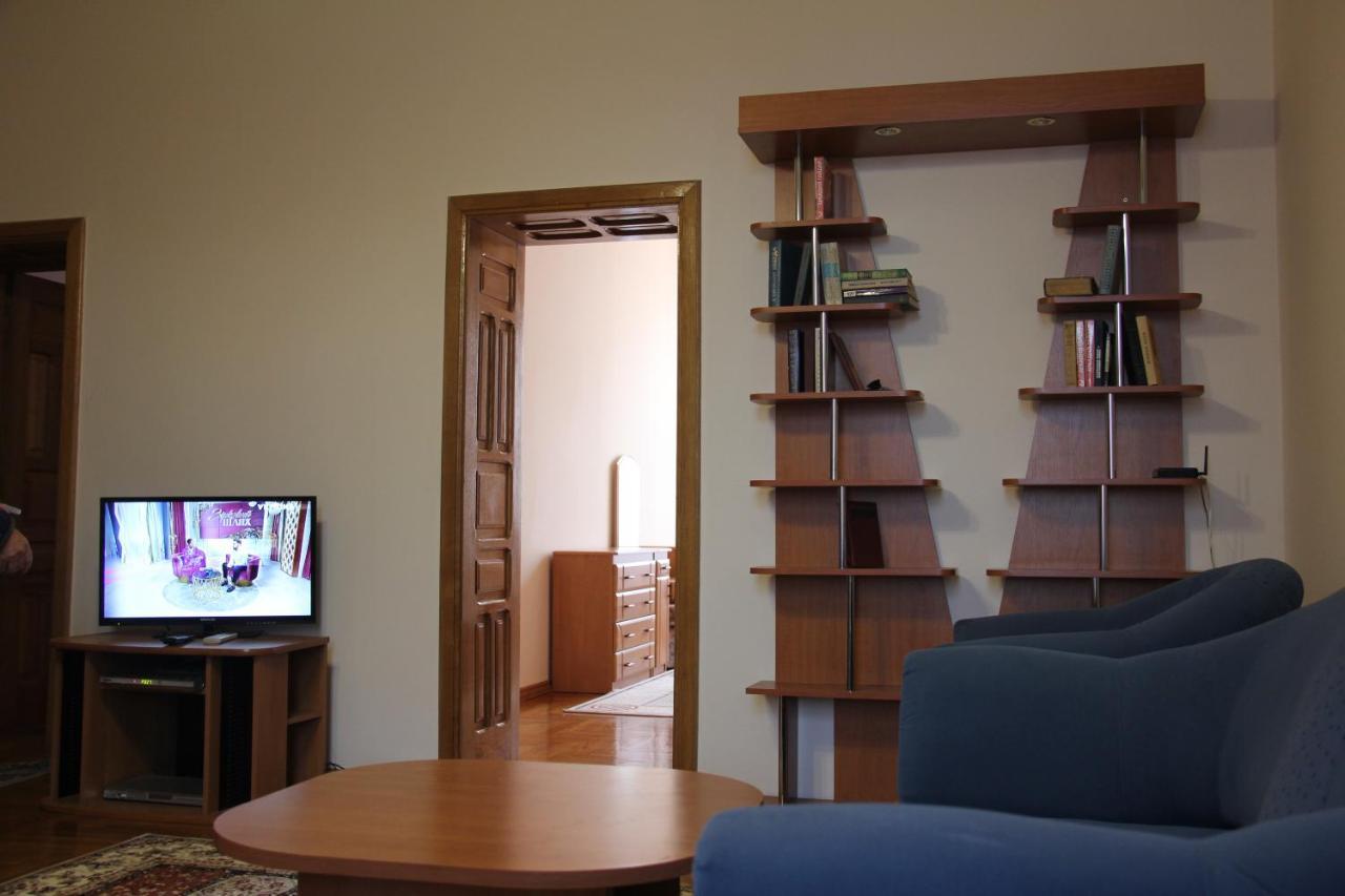 Apartments Domovik ,Kirilla i Mefodiya, 5 Mukaçeve Dış mekan fotoğraf