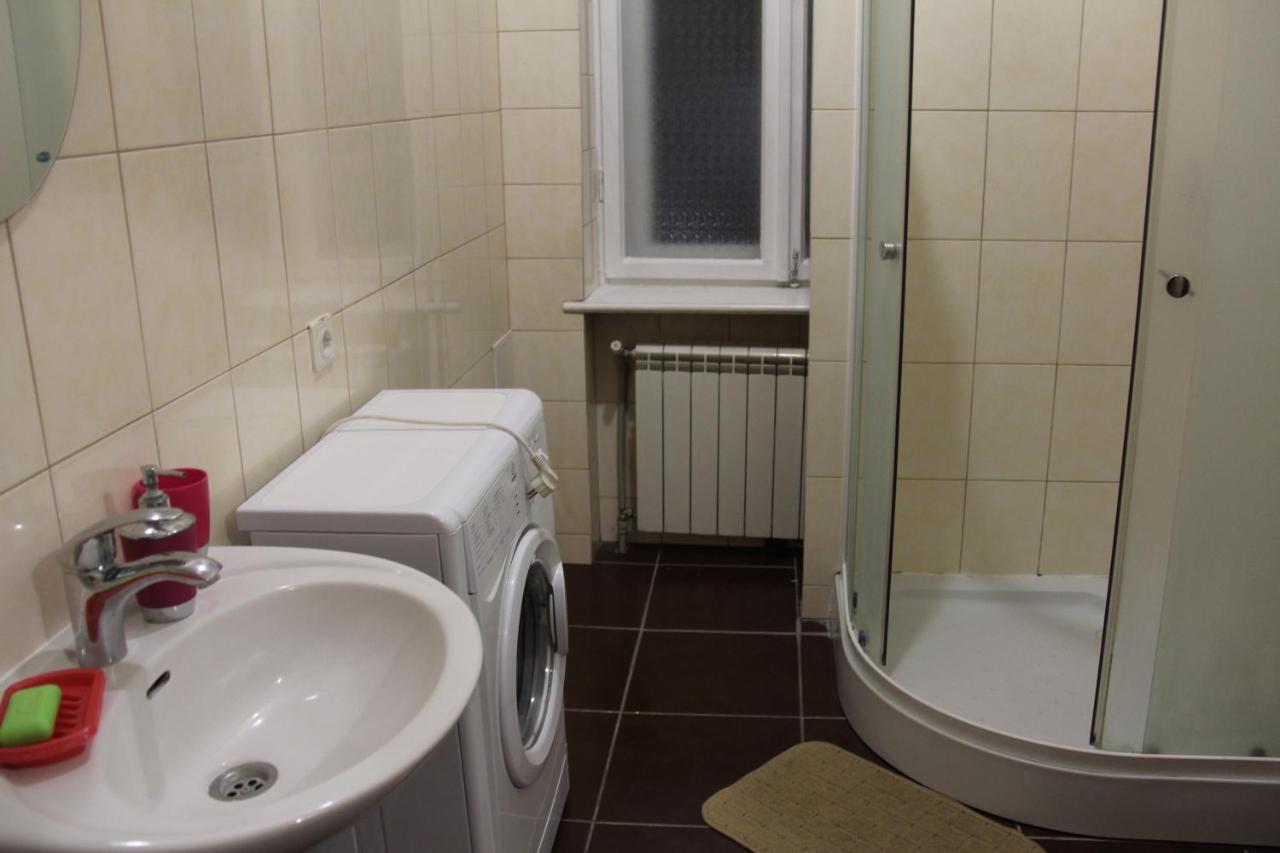 Apartments Domovik ,Kirilla i Mefodiya, 5 Mukaçeve Dış mekan fotoğraf
